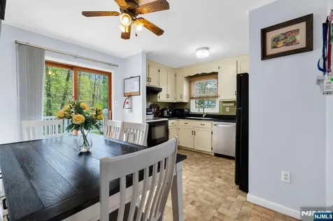 140 Papscoe Road West Milford NJ 07421
