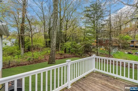 140 Papscoe Road West Milford NJ 07421