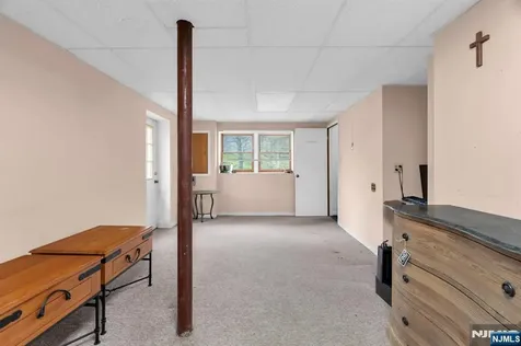 140 Papscoe Road West Milford NJ 07421