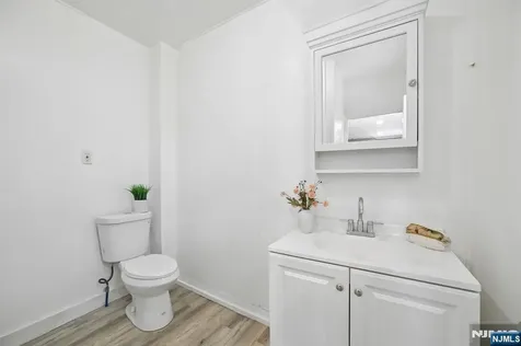 7 Belle Avenue Paterson NJ 07522