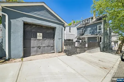 7 Belle Avenue Paterson NJ 07522