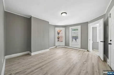 7 Belle Avenue Paterson NJ 07522