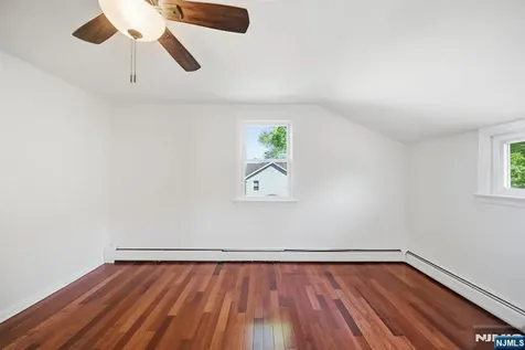 386 Kinderkamack Road Oradell NJ 07649