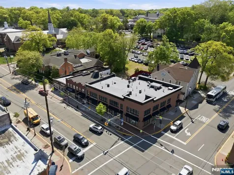 386 Kinderkamack Road Oradell NJ 07649