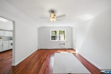 386 Kinderkamack Road Oradell NJ 07649