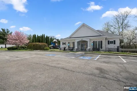 48 Bovensiepen Court Roseland NJ 07068