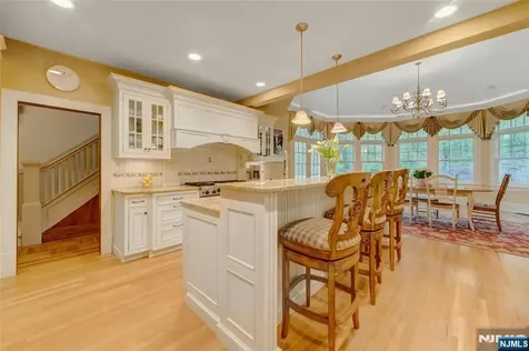 30 Tower Hill Road Mountain Lakes Boro NJ 07046