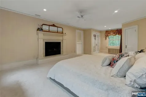 30 Tower Hill Road Mountain Lakes Boro NJ 07046