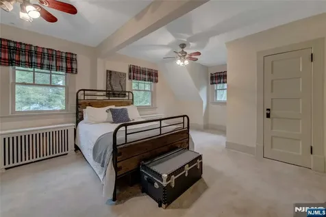 30 Tower Hill Road Mountain Lakes Boro NJ 07046