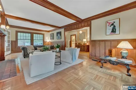 30 Tower Hill Road Mountain Lakes Boro NJ 07046
