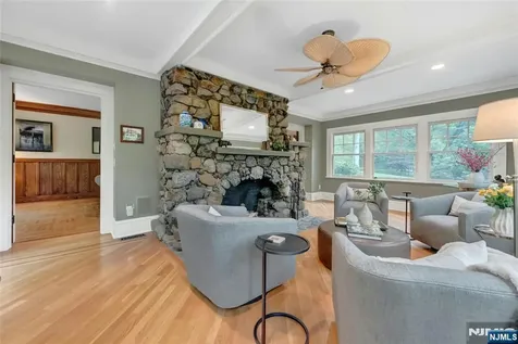 30 Tower Hill Road Mountain Lakes Boro NJ 07046