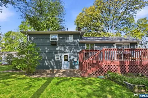 291 S Chestnut Street Twp of Washington NJ 07676