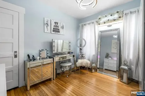 99 Hawthorne Avenue Nutley NJ 07110