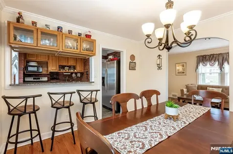 136 Sunset Avenue North Arlington NJ 07031