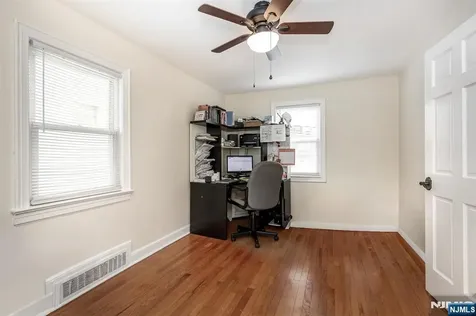136 Sunset Avenue North Arlington NJ 07031