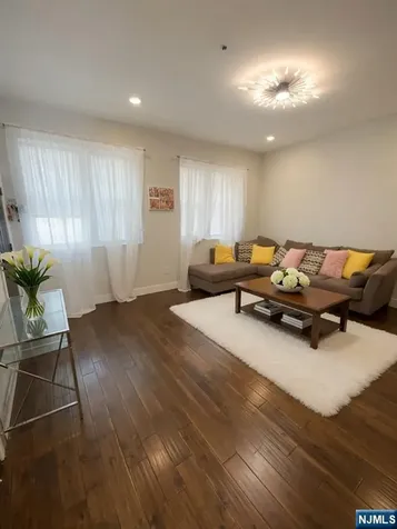 402 Cliff Street Fairview NJ 07022
