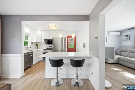 264 Fern Street Twp Of Washington NJ 07676