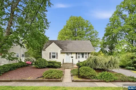 264 Fern Street Twp Of Washington NJ 07676