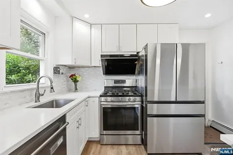 264 Fern Street Twp Of Washington NJ 07676