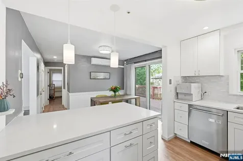 264 Fern Street Twp Of Washington NJ 07676