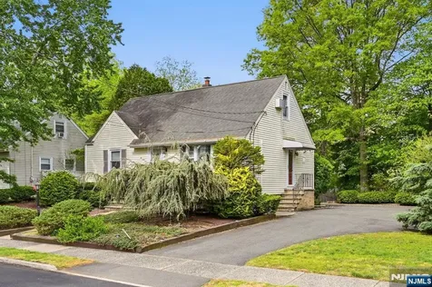 264 Fern Street Twp Of Washington NJ 07676