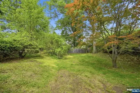 264 Fern Street Twp Of Washington NJ 07676