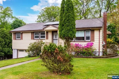 64 School Street North Haledon NJ 07508