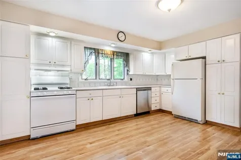 64 School Street North Haledon NJ 07508