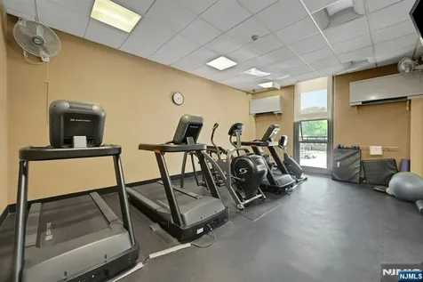 5 Horizon Road Fort Lee NJ 07024