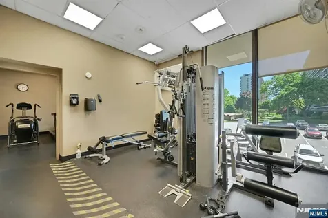 5 Horizon Road Fort Lee NJ 07024