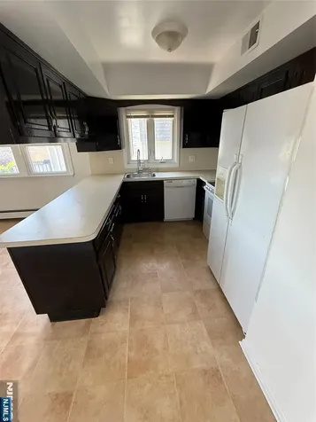 1276 River Road Edgewater NJ 07020