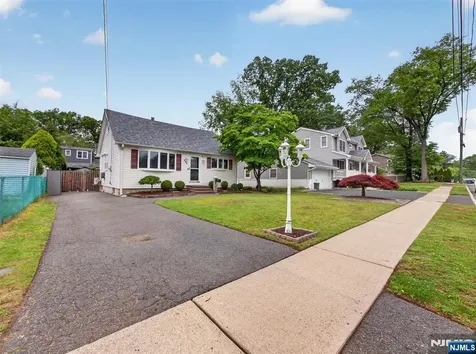 246 Hickory Street Twp Of Washington NJ 07676