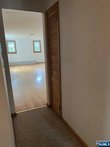 211 Paterson Avenue Midland Park NJ 07432