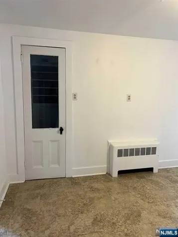 211 Paterson Avenue Midland Park NJ 07432
