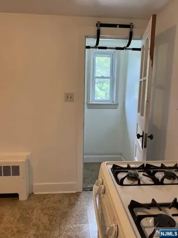 211 Paterson Avenue Midland Park NJ 07432
