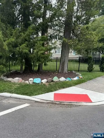 211 Paterson Avenue Midland Park NJ 07432
