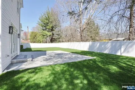 337 Franklin Haworth NJ 07641