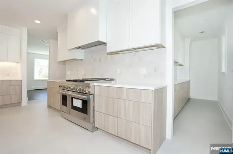337 Franklin Haworth NJ 07641