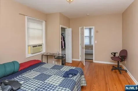 12 S Maple Avenue Park Ridge NJ 07656