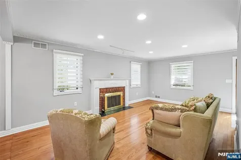 172 Concord Drive River Edge NJ 07661
