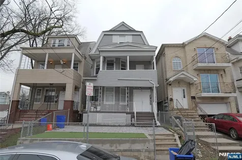 84 Scheerer Avenue Newark NJ 07112