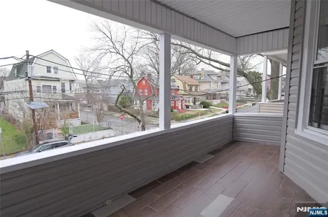 84 Scheerer Avenue Newark NJ 07112