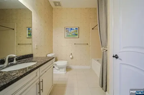 1302 The Plaza Tenafly NJ 07670
