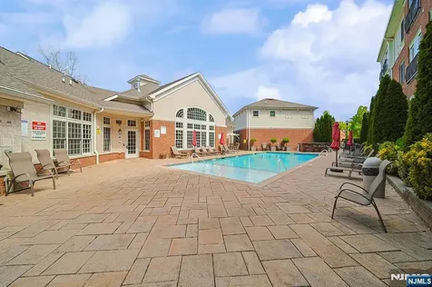 1302 The Plaza Tenafly NJ 07670