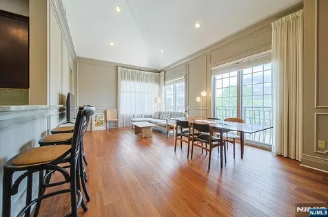 1302 The Plaza Tenafly NJ 07670