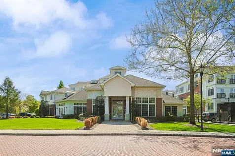 1302 The Plaza Tenafly NJ 07670
