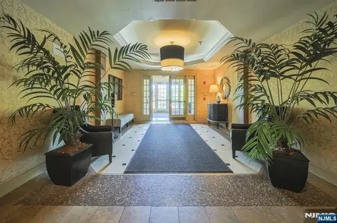 1302 The Plaza Tenafly NJ 07670