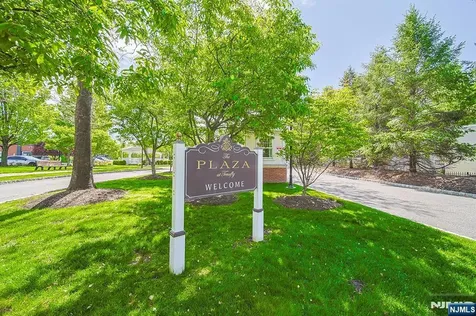 1302 The Plaza Tenafly NJ 07670
