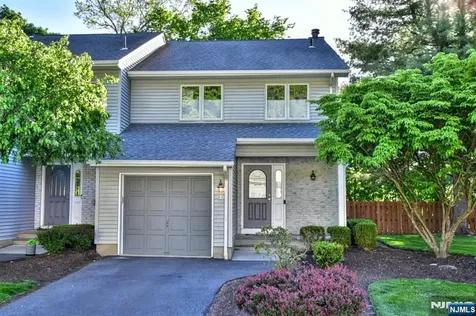 5 Hansen Place Wayne NJ 07470