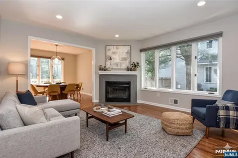 5 Hansen Place Wayne NJ 07470